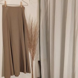 Banana Republic Maxi Skirt